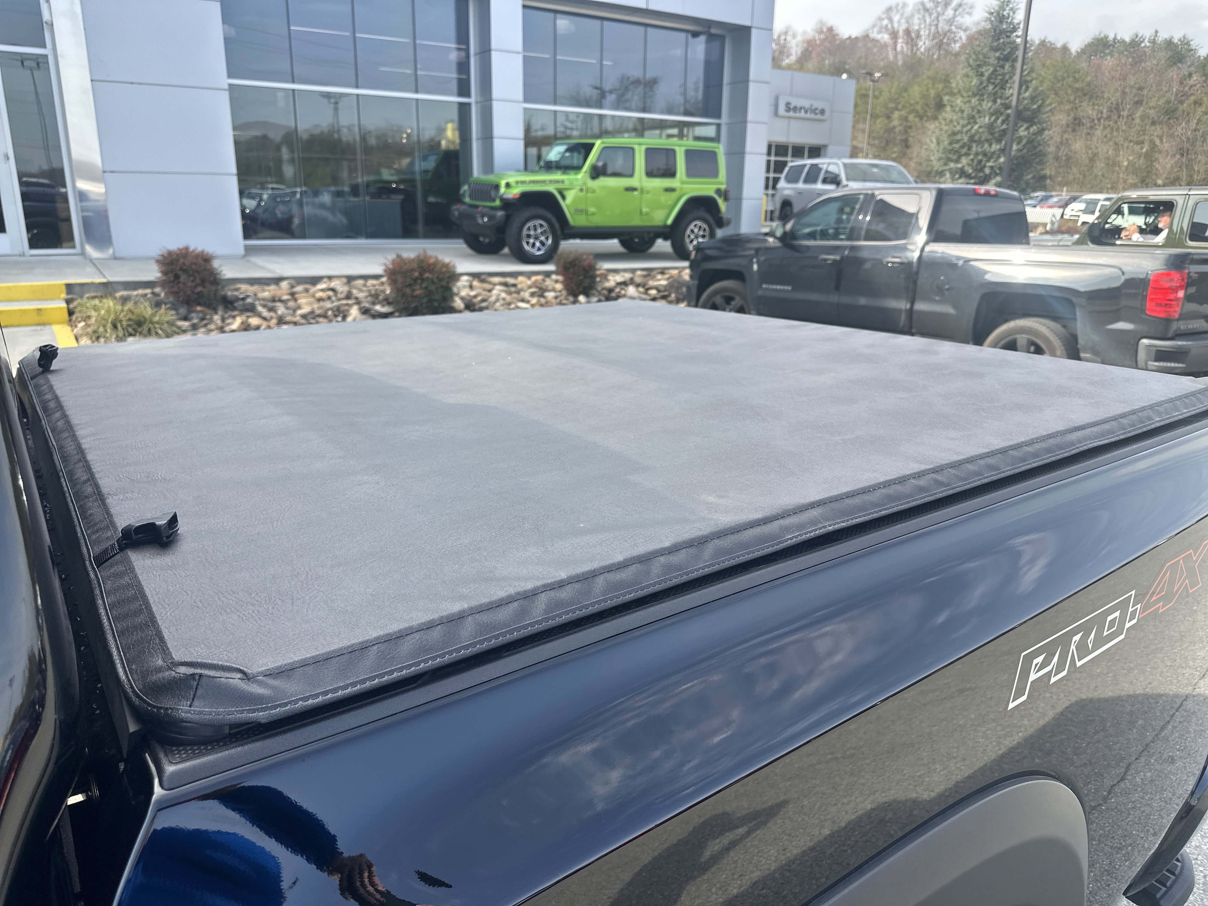 Used 2024 Nissan Frontier PRO-4X w/ Pro Premium Package image 23