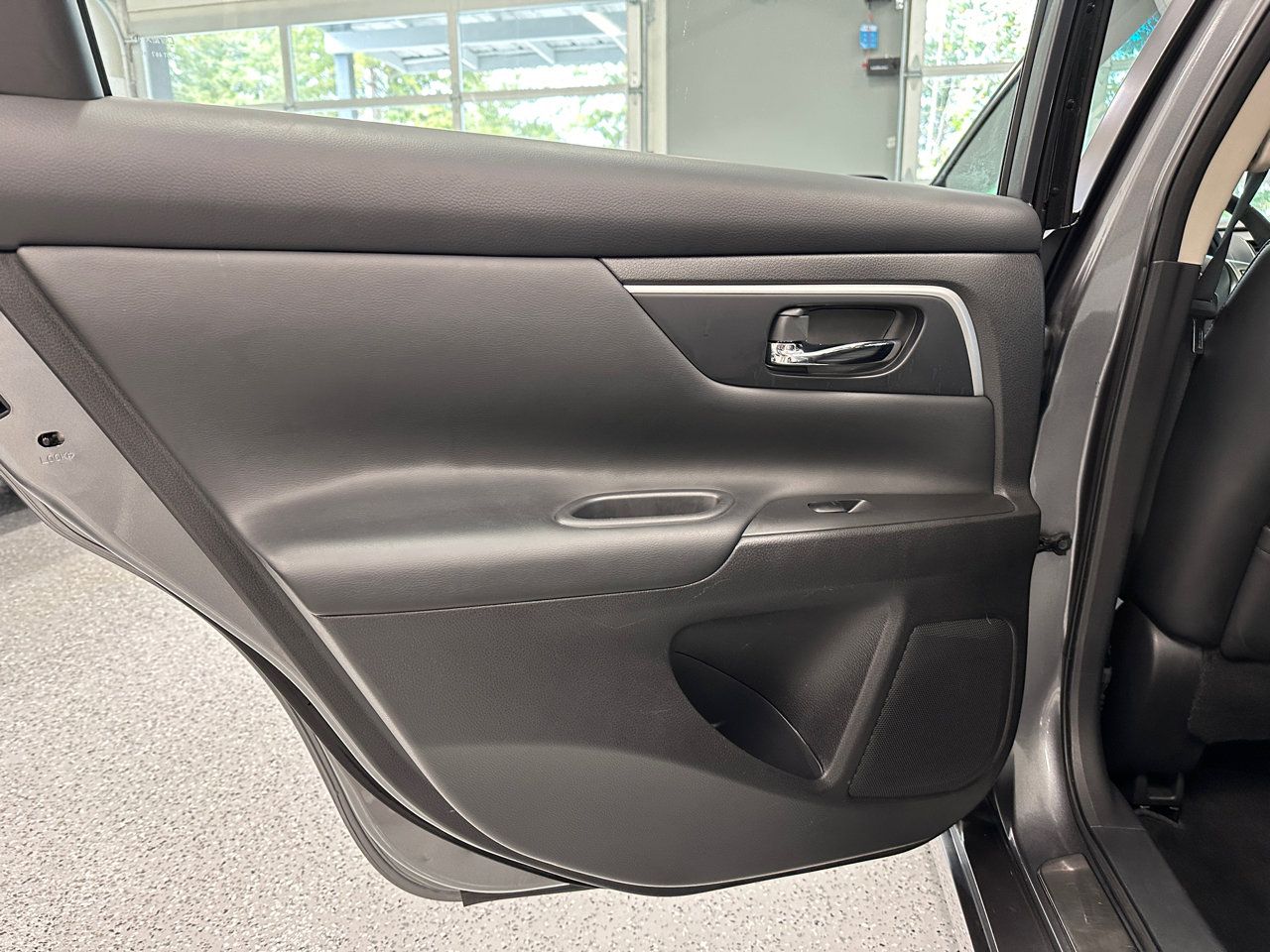 Used 2016 Nissan Altima 2.5 SL w/ 2.5 Technology Package image 22