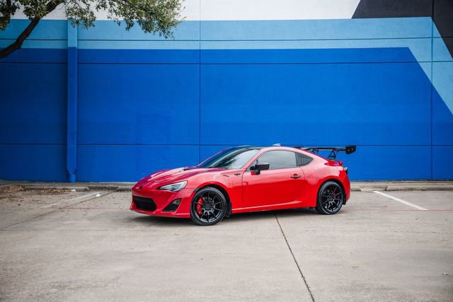Used 2013 Scion FR-S image 17