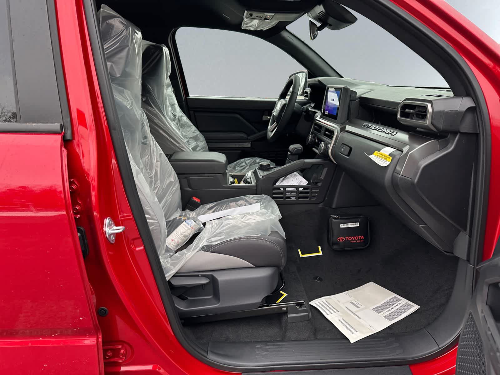 Used 2025 Toyota Tacoma TRD Sport AWD/4WD image 20