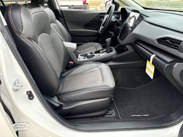 Certified 2025 Subaru Crosstrek 2.5i Limited w/ Crosstrek Mirror Package AWD/4WD image 15