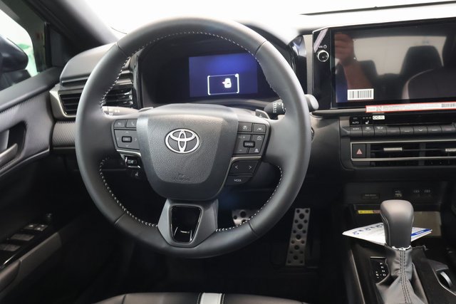 New 2026 Toyota Camry Hybrid w/ Multimedia Upgrade Package AWD/4WD image 15