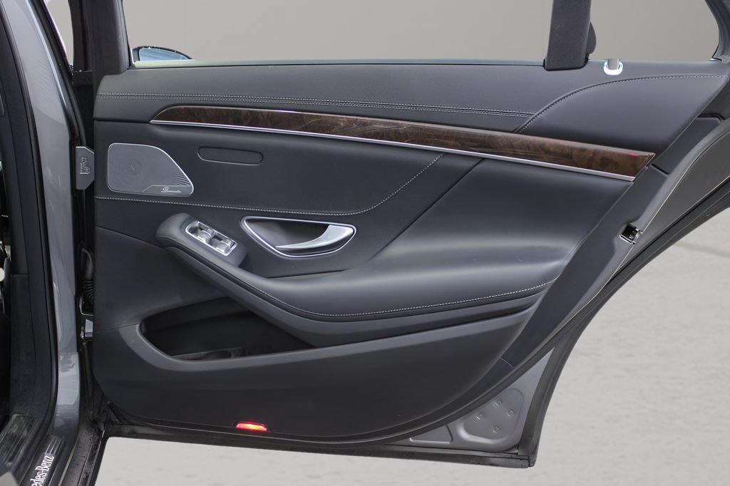 Used 2019 Mercedes-Benz S 450 4MATIC Sedan image 12