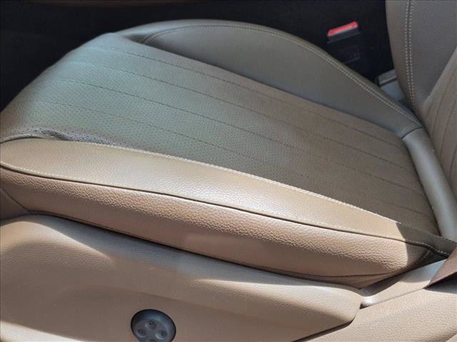 Used 2019 Mercedes-Benz E 450 4MATIC Wagon image 4