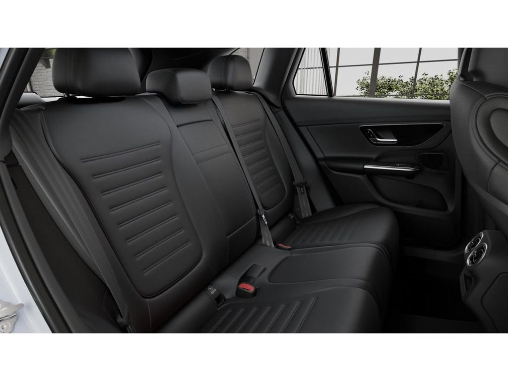 Certified 2026 Mercedes-Benz GLC 43 AMG 4MATIC image 5