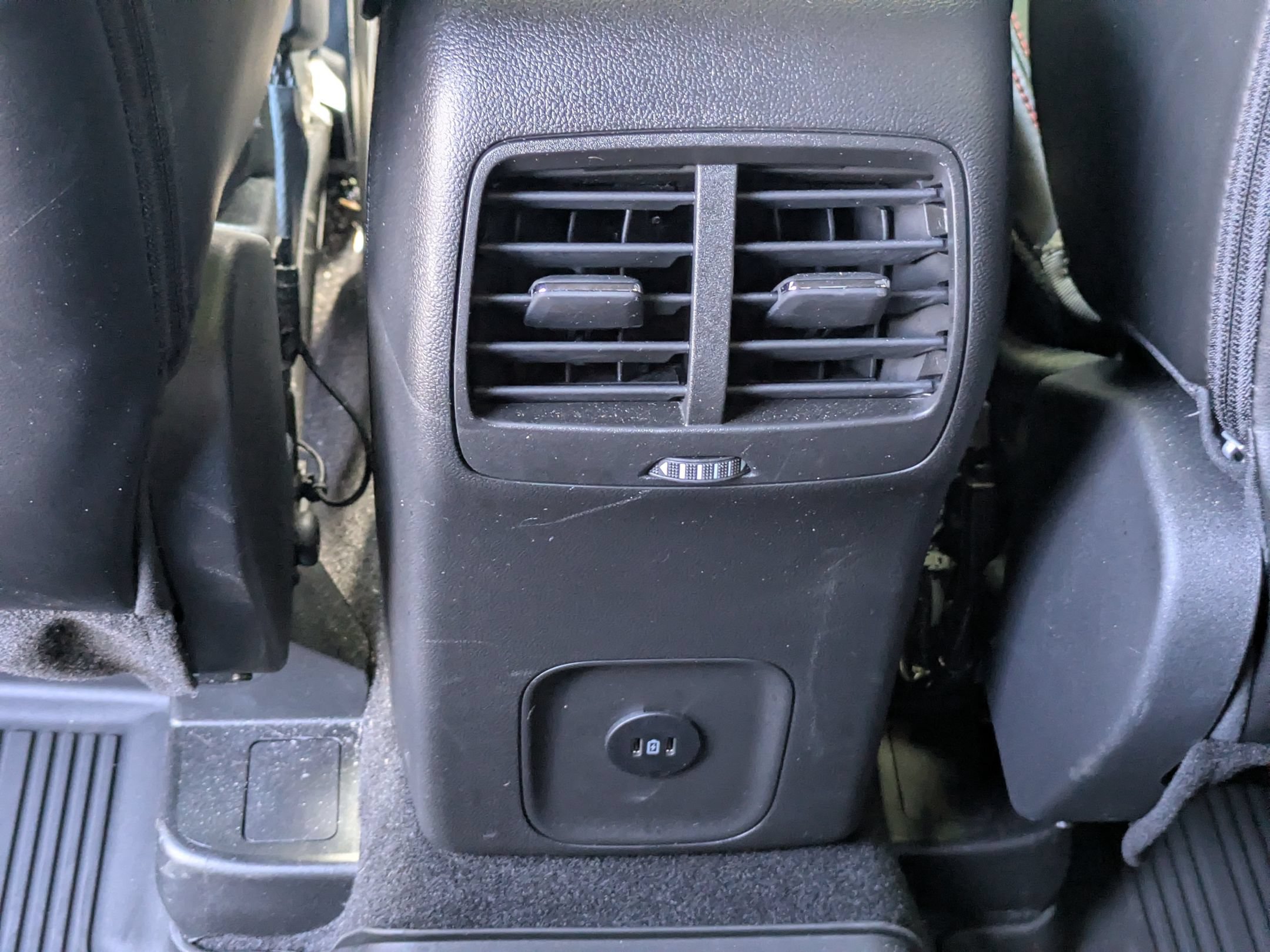 Certified 2024 Ford Escape ST-Line w/ Tech Pack #1 AWD/4WD image 29
