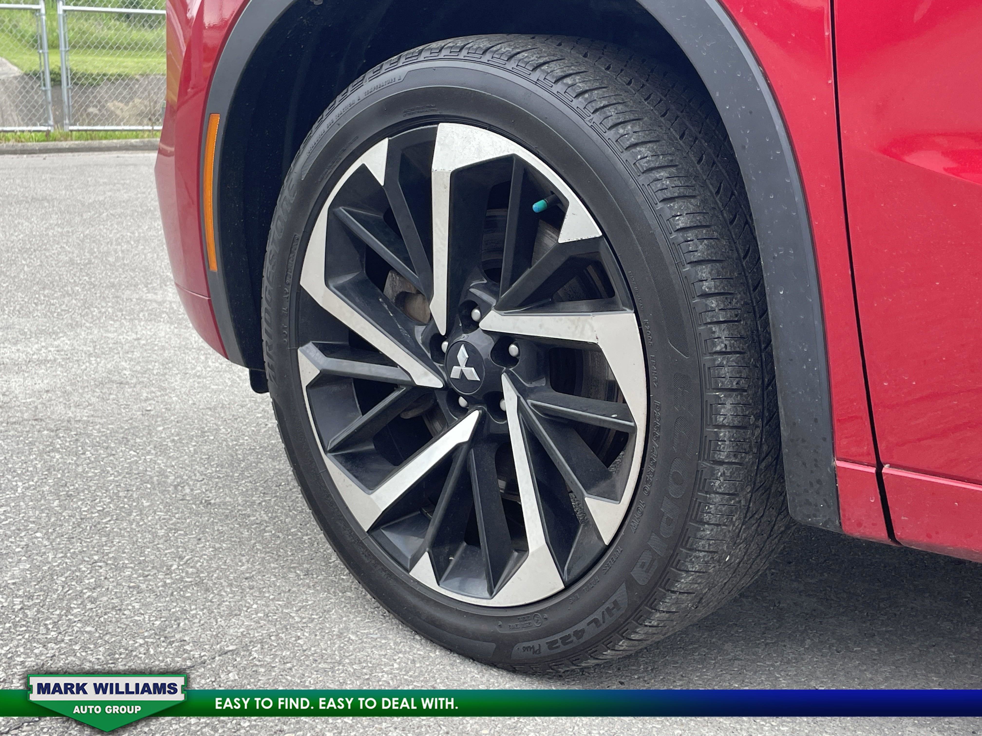 Used 2023 Mitsubishi Outlander SEL image 34