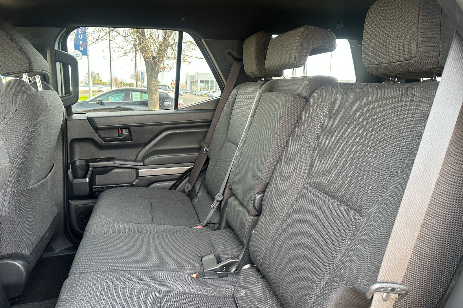 Used 2025 Toyota 4Runner SR5 image 27