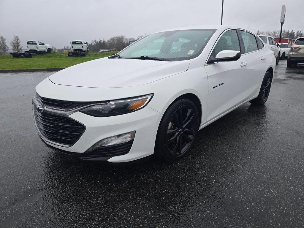 Used 2024 Chevrolet Malibu LT w/ Sport Edition FWD image 7