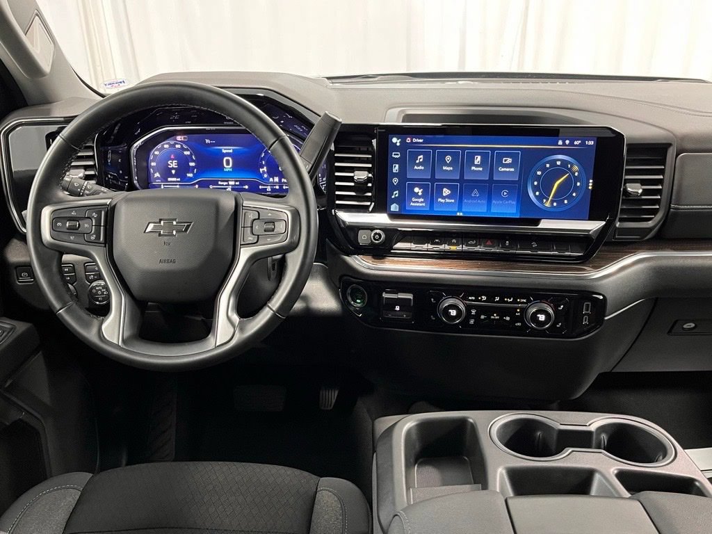 Used 2024 Chevrolet Silverado 1500 RST AWD/4WD image 15