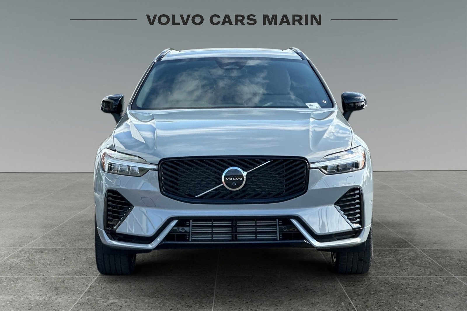 New 2026 Volvo XC60 T8 Plus w/ Climate Package image 10