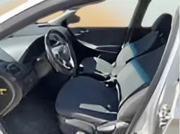 Used 2013 Hyundai Accent SE image 15