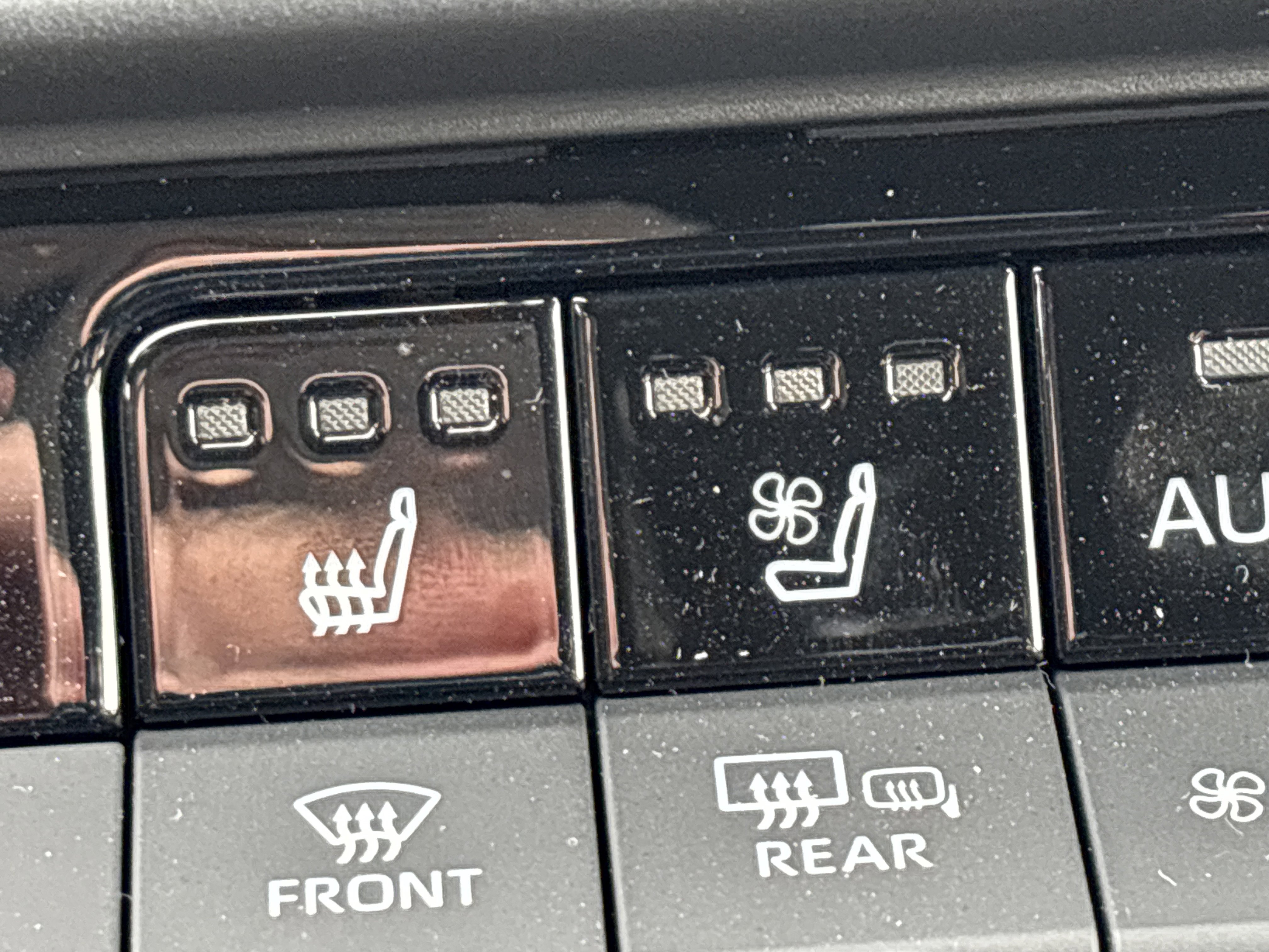 Certified 2026 Toyota Crown Platinum image 28