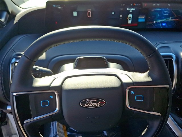 New 2025 Ford Expedition Max Platinum w/ Stealth Appearance Package image 15