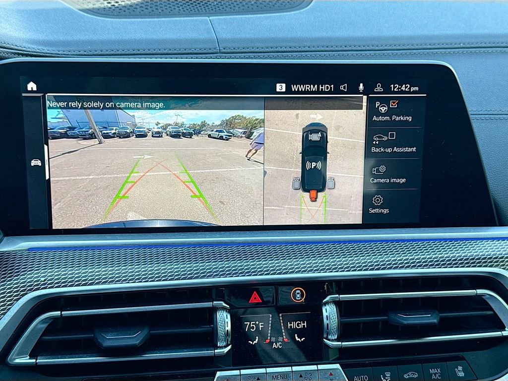 Used 2021 BMW X5 xDrive40i w/ M Sport Package image 35