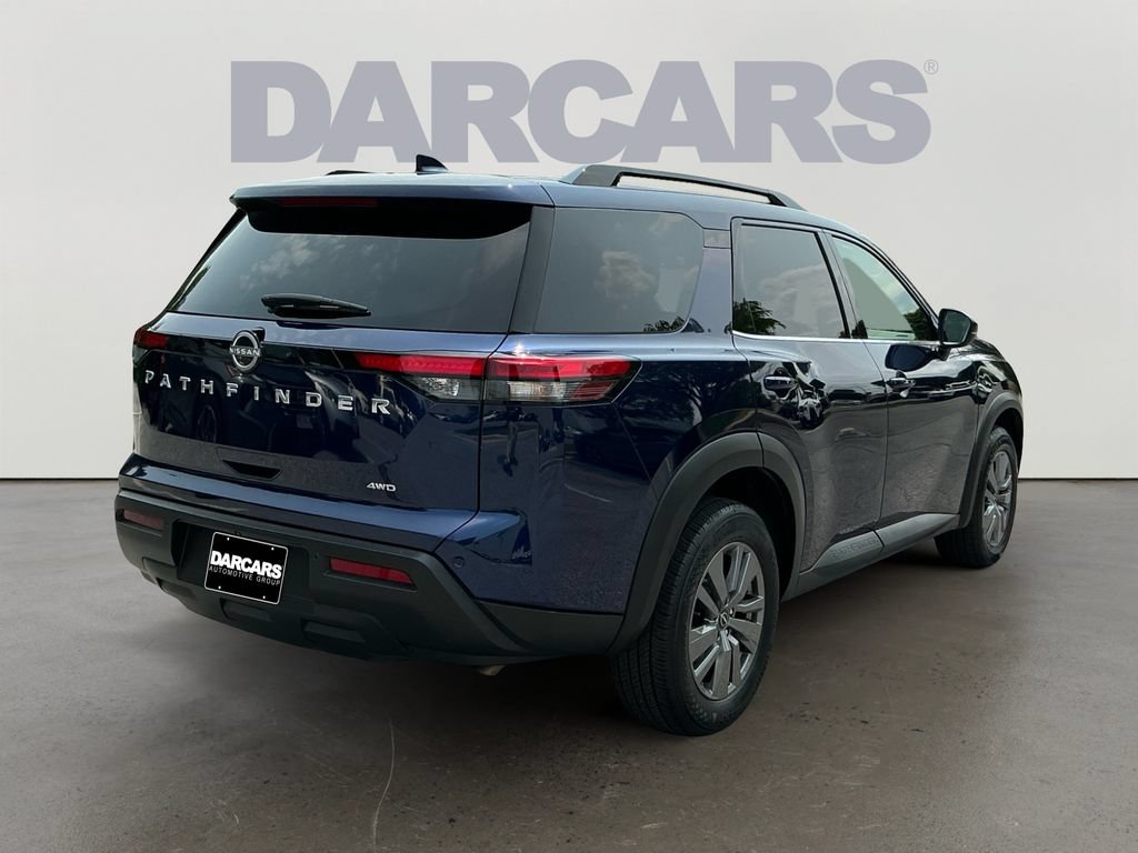 Used 2025 Nissan Pathfinder SV AWD/4WD image 7