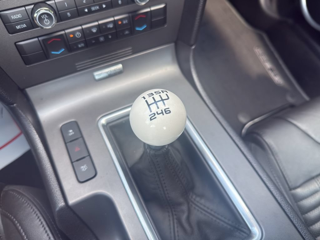 Used 2013 Ford Mustang Shelby GT500 RWD image 19