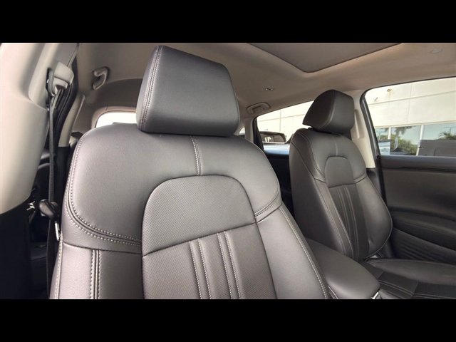 Certified 2026 Honda HR-V EX-L image 10