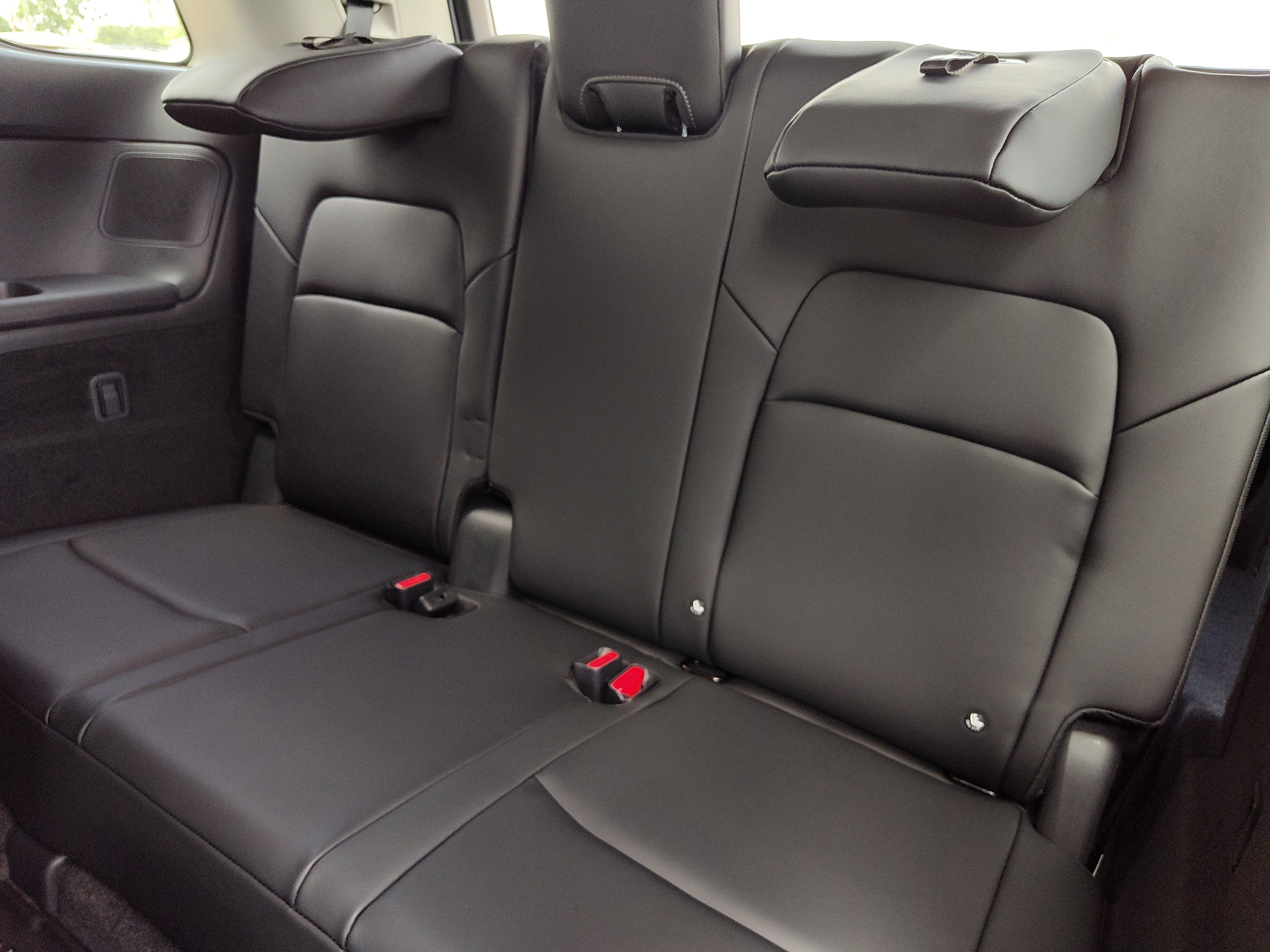 New 2026 Nissan Pathfinder SL w/ SL Premium Package FWD image 16