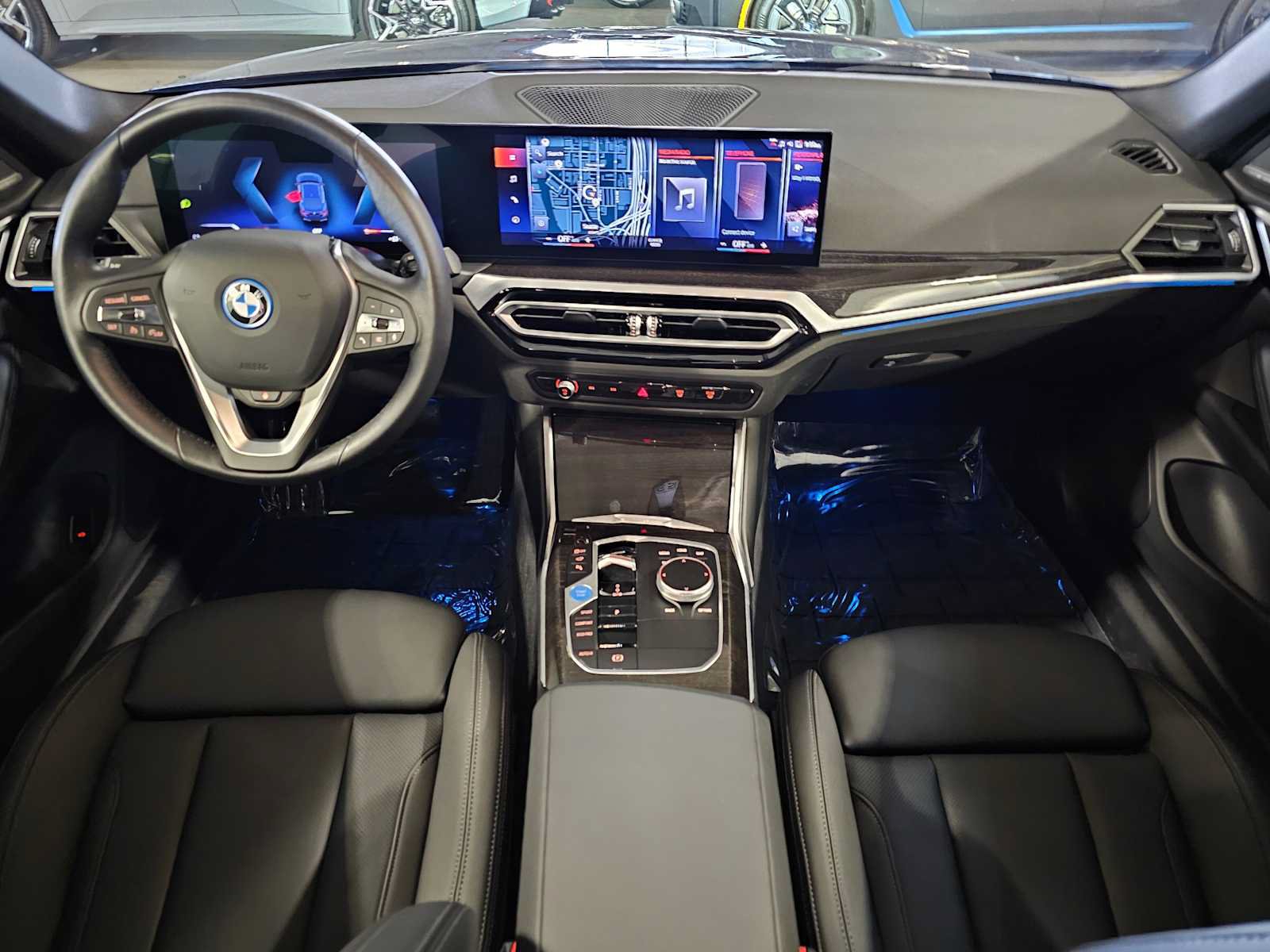 Certified 2023 BMW i4 eDrive40 w/ Premium Package RWD image 10