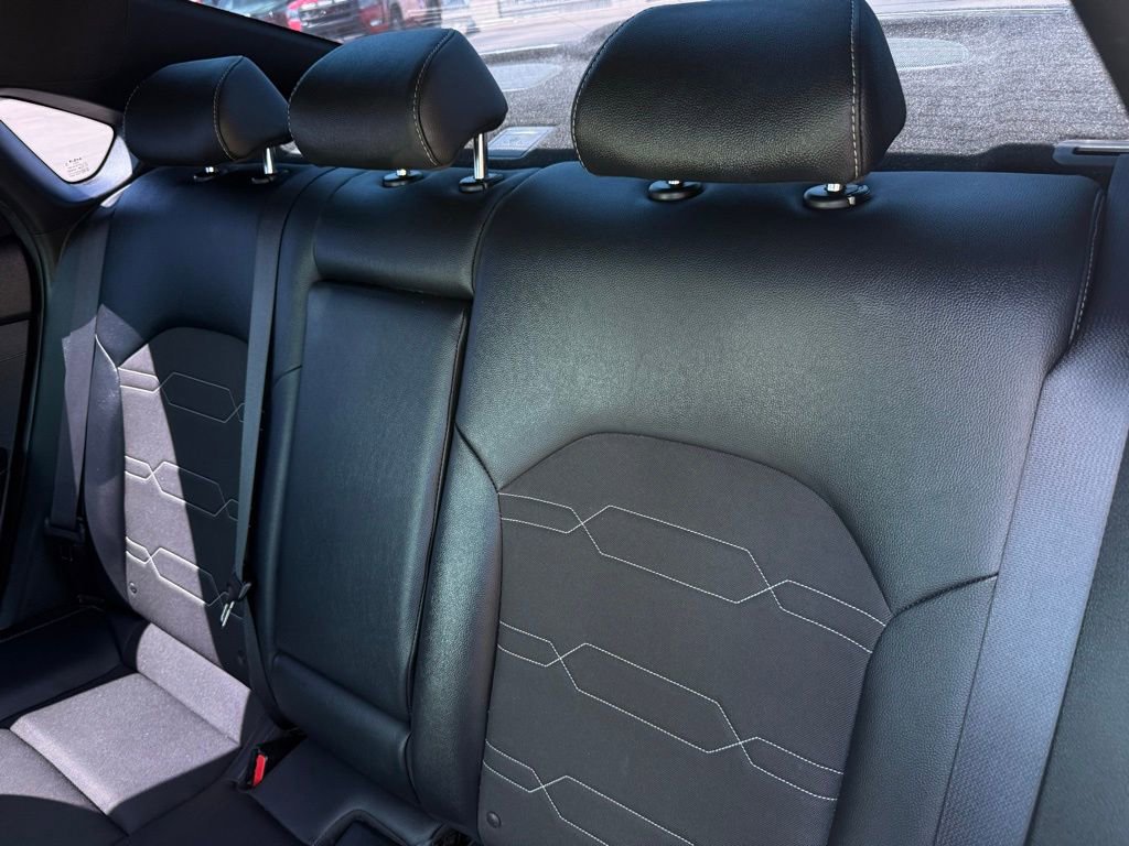 Used 2023 Kia Forte GT-Line w/ GT-Line Premium Package image 11