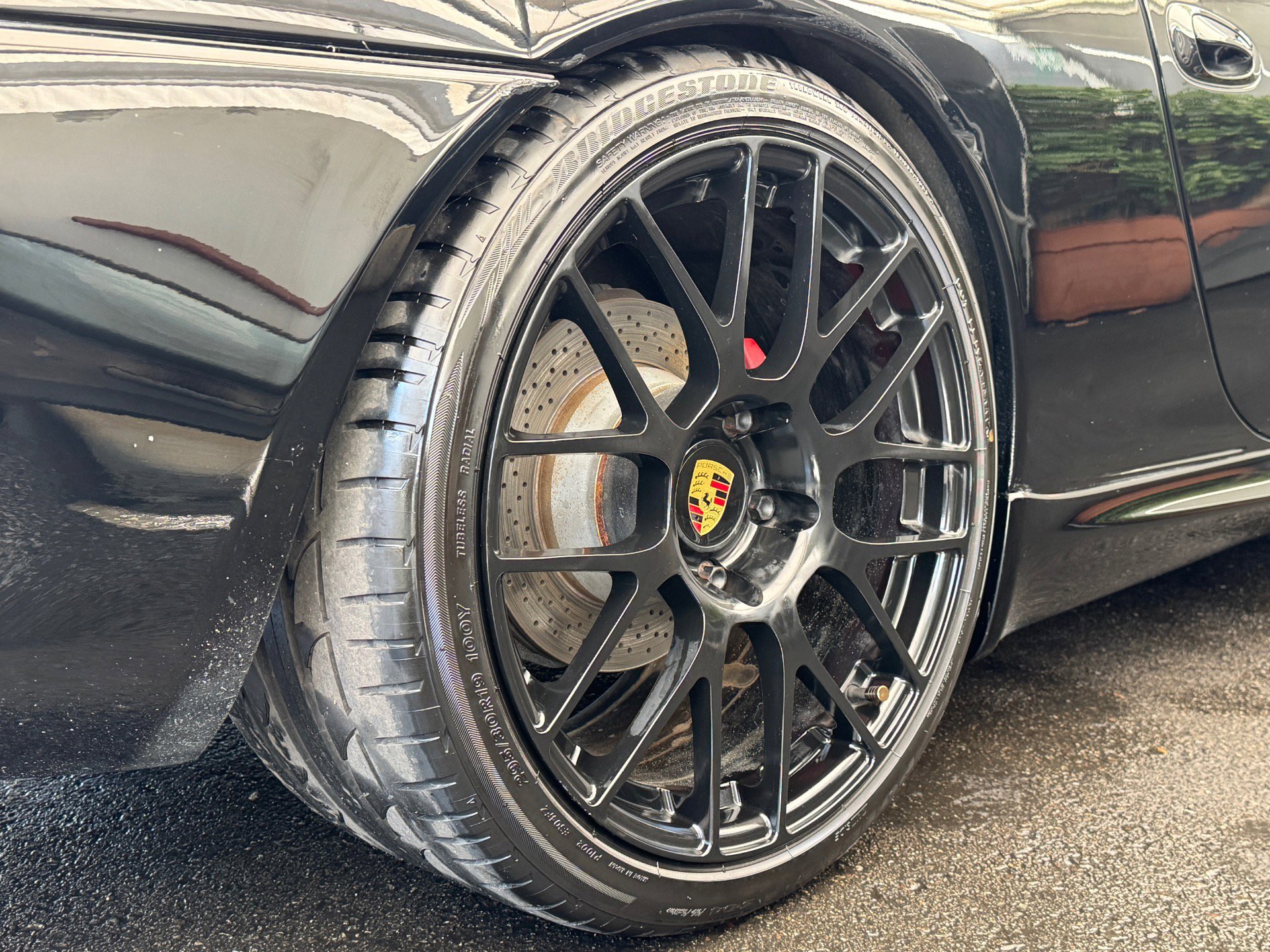 Used 2002 Porsche 911 Cabriolet image 35