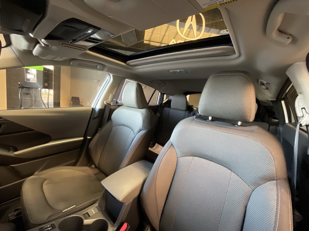 Used 2024 Subaru Crosstrek 2.0i Premium image 10