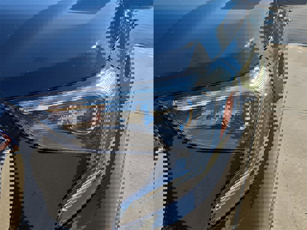 Used 2020 GMC Terrain SLT image 27