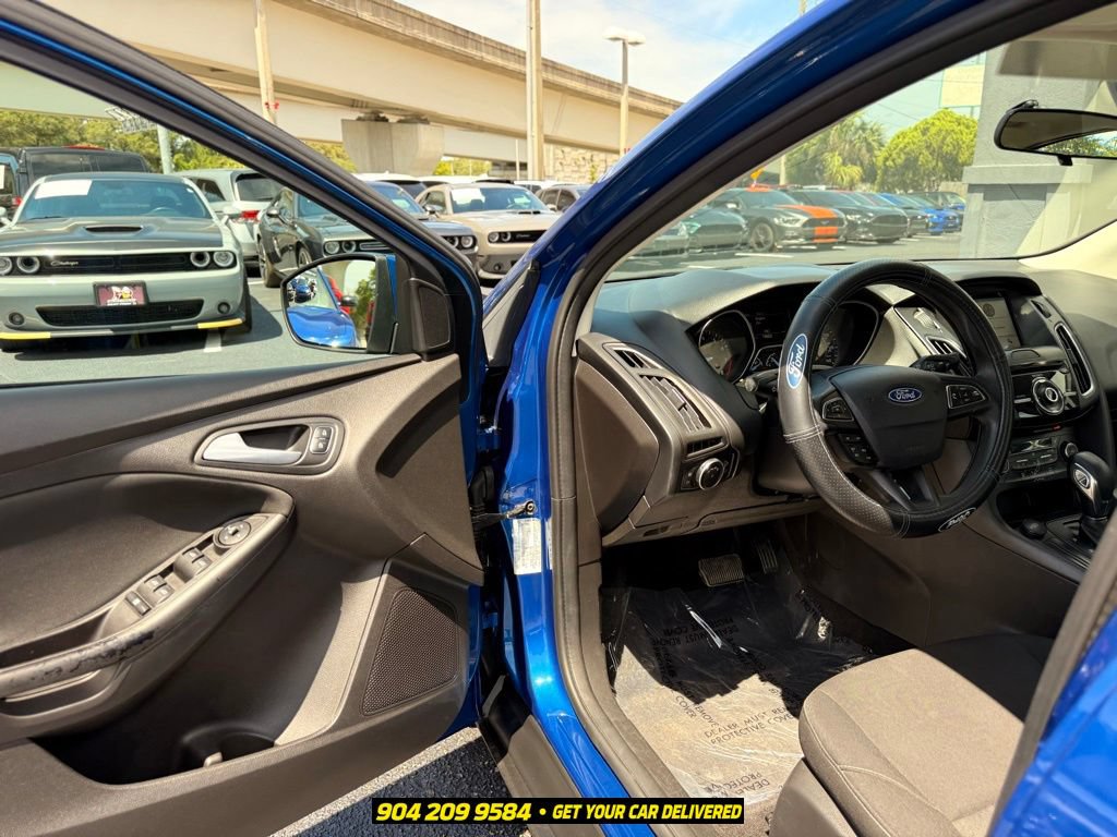 Used 2018 Ford Focus SEL FWD image 18