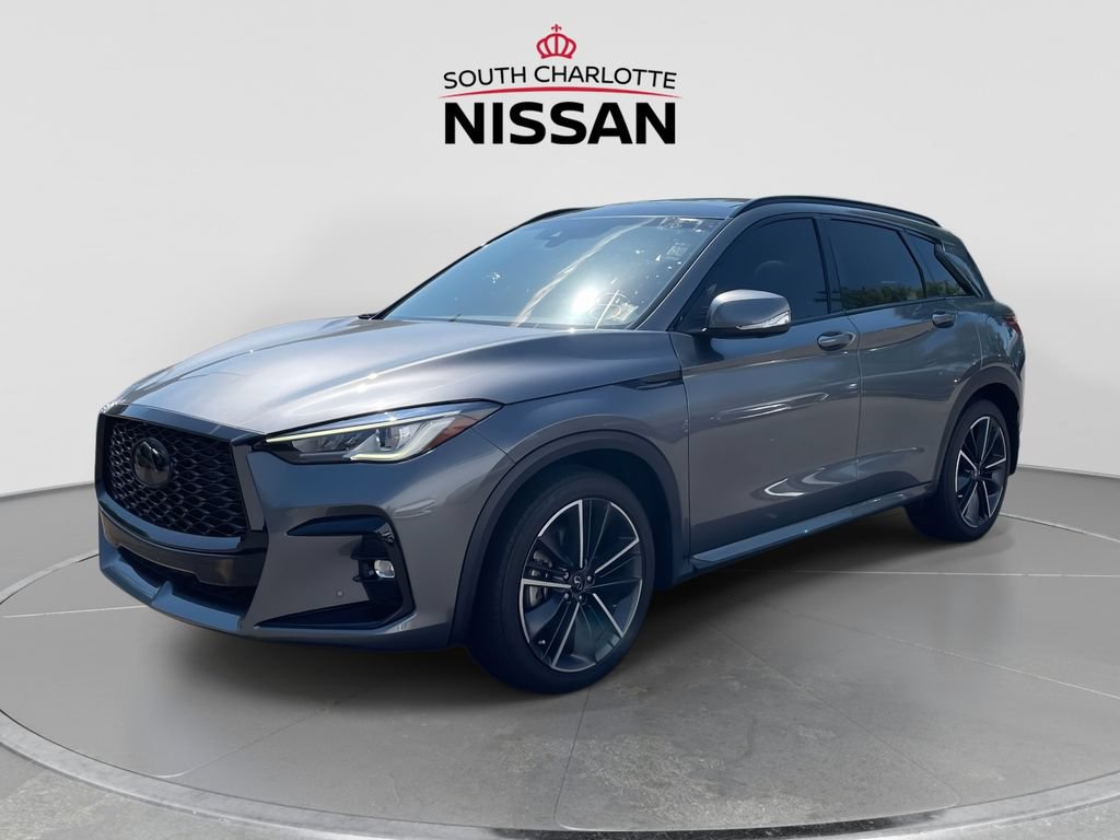 Used 2023 INFINITI QX50 Sport AWD/4WD image 3