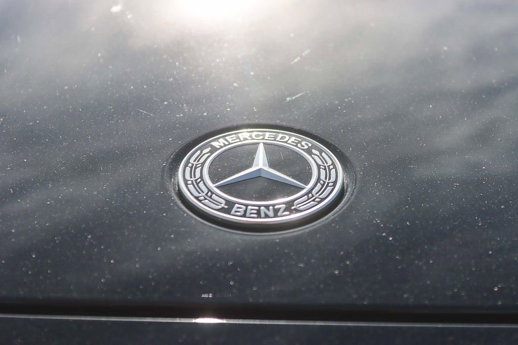 Used 2021 Mercedes-Benz GLA 250 4MATIC image 12