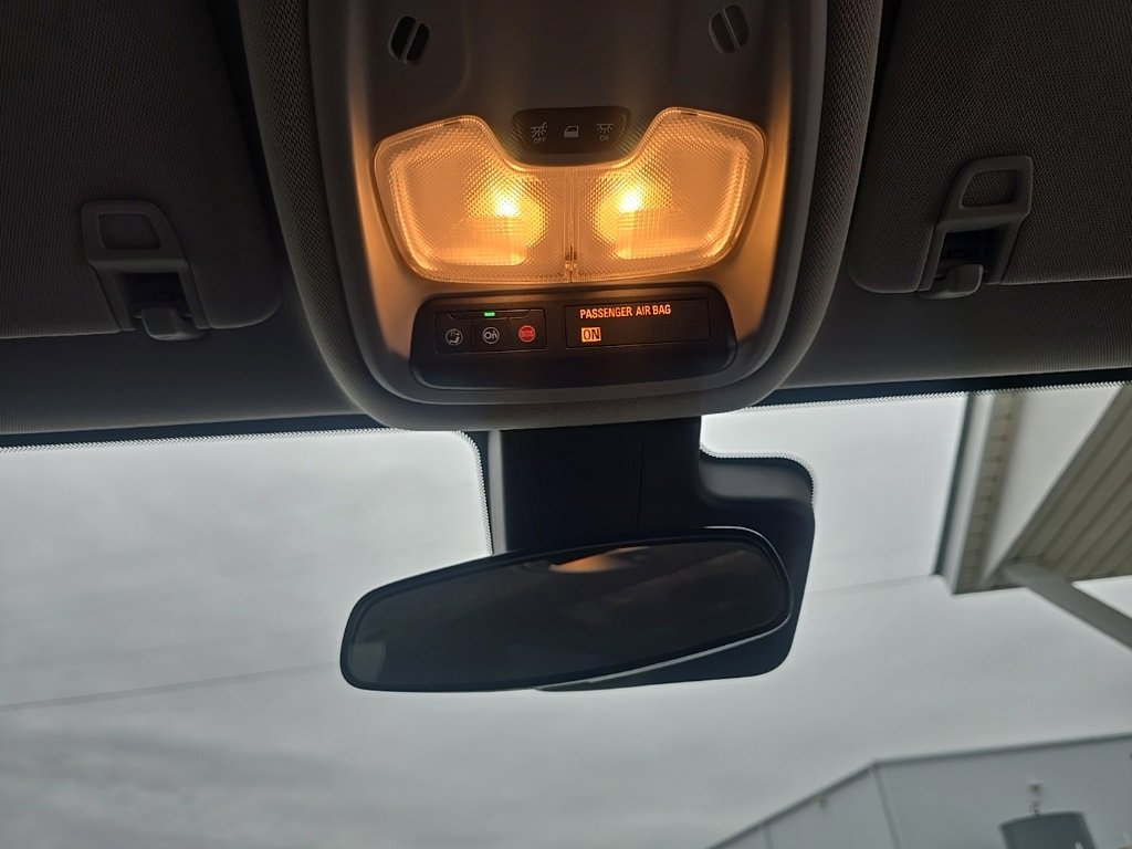 Used 2024 Buick Encore GX Sport Touring image 29