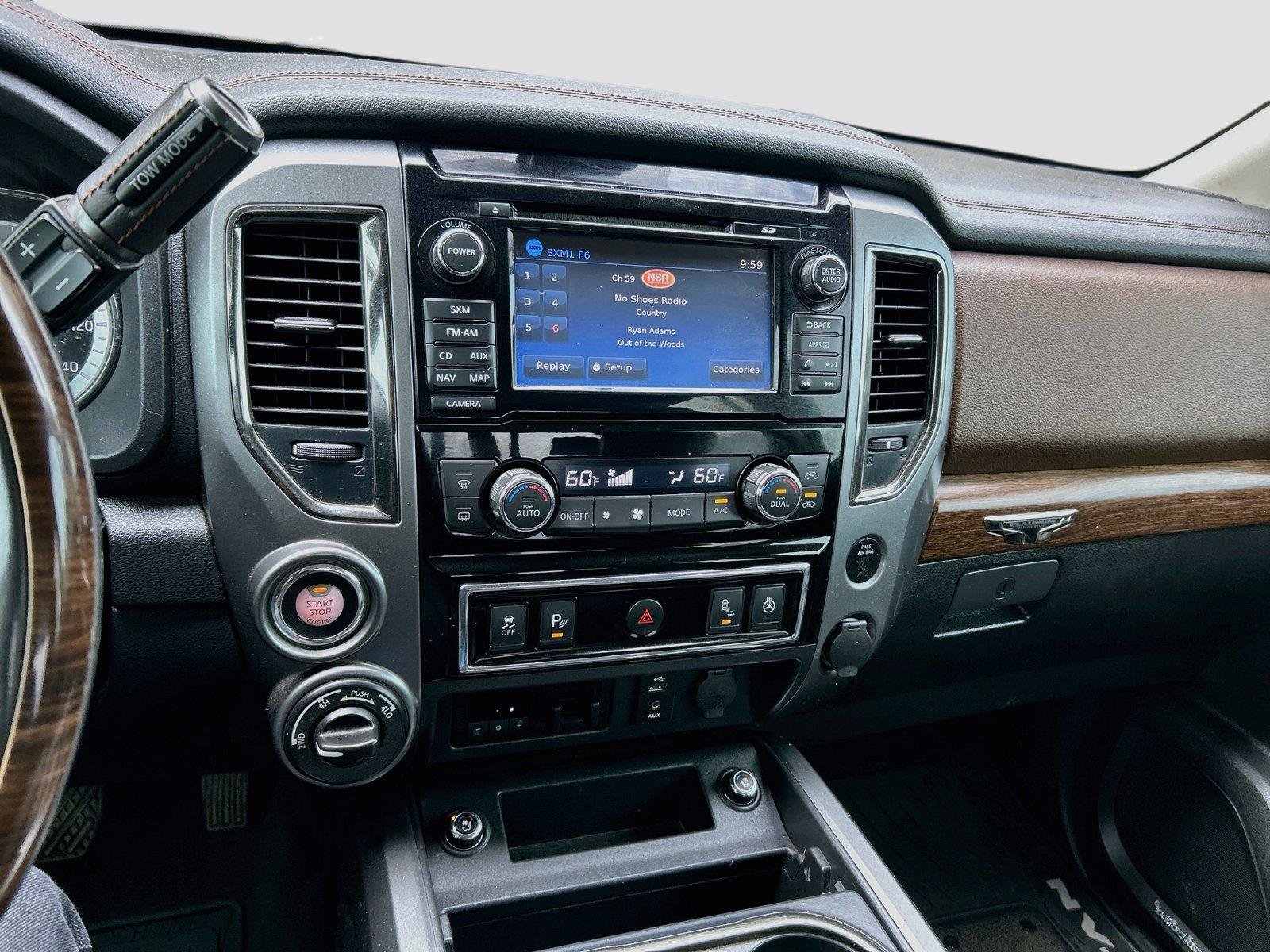 Used 2017 Nissan Titan Platinum Reserve AWD/4WD image 26
