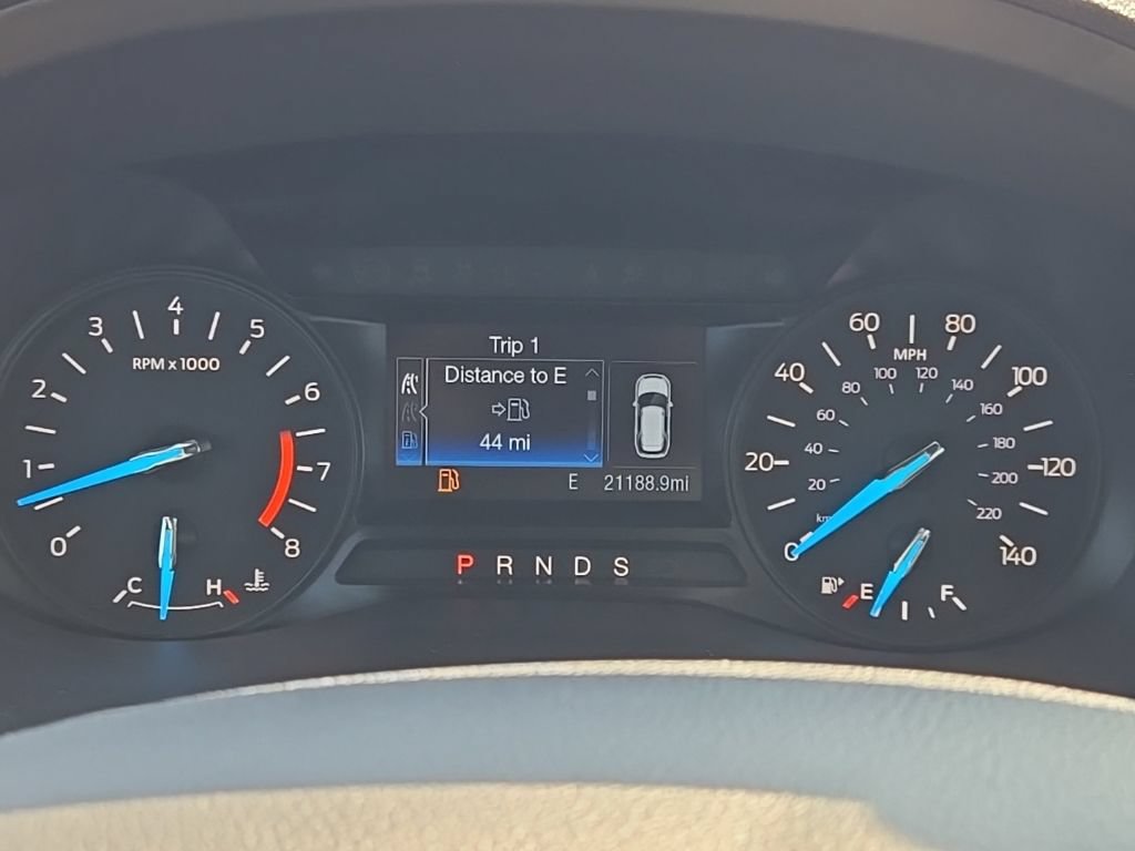 Used 2019 Ford Explorer XLT FWD image 5