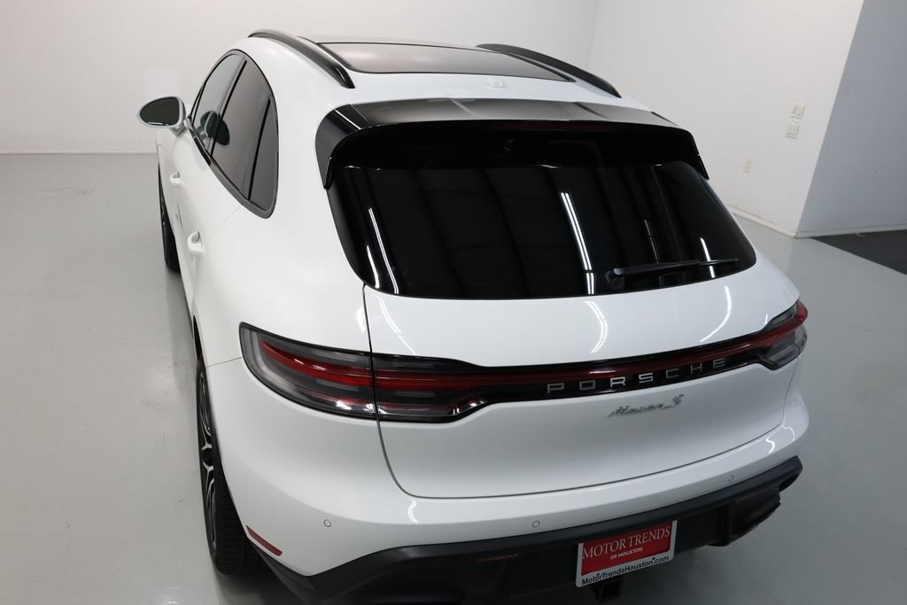 Used 2025 Porsche Macan S AWD/4WD image 57