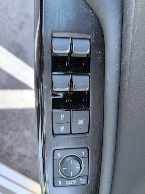 New 2025 Lexus ES 350 w/ Premium Package image 14