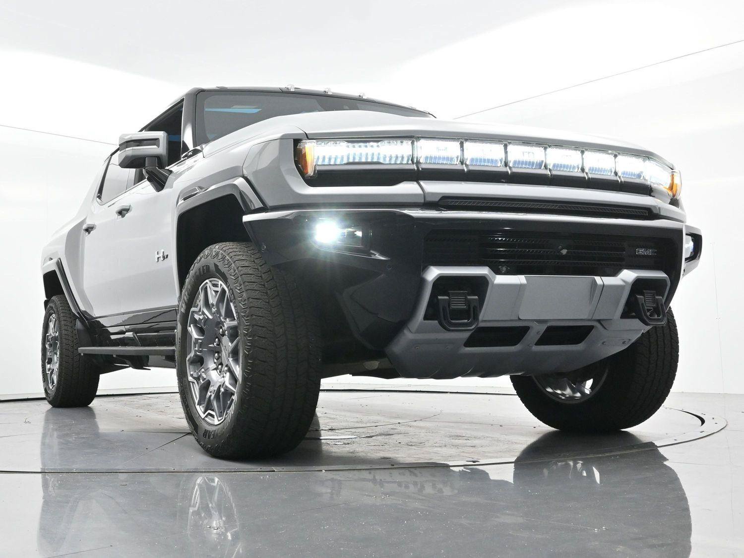 Used 2024 GMC Hummer EV 3X AWD/4WD image 56