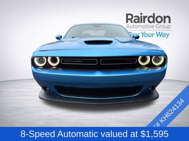 Used 2019 Dodge Challenger R/T image 2