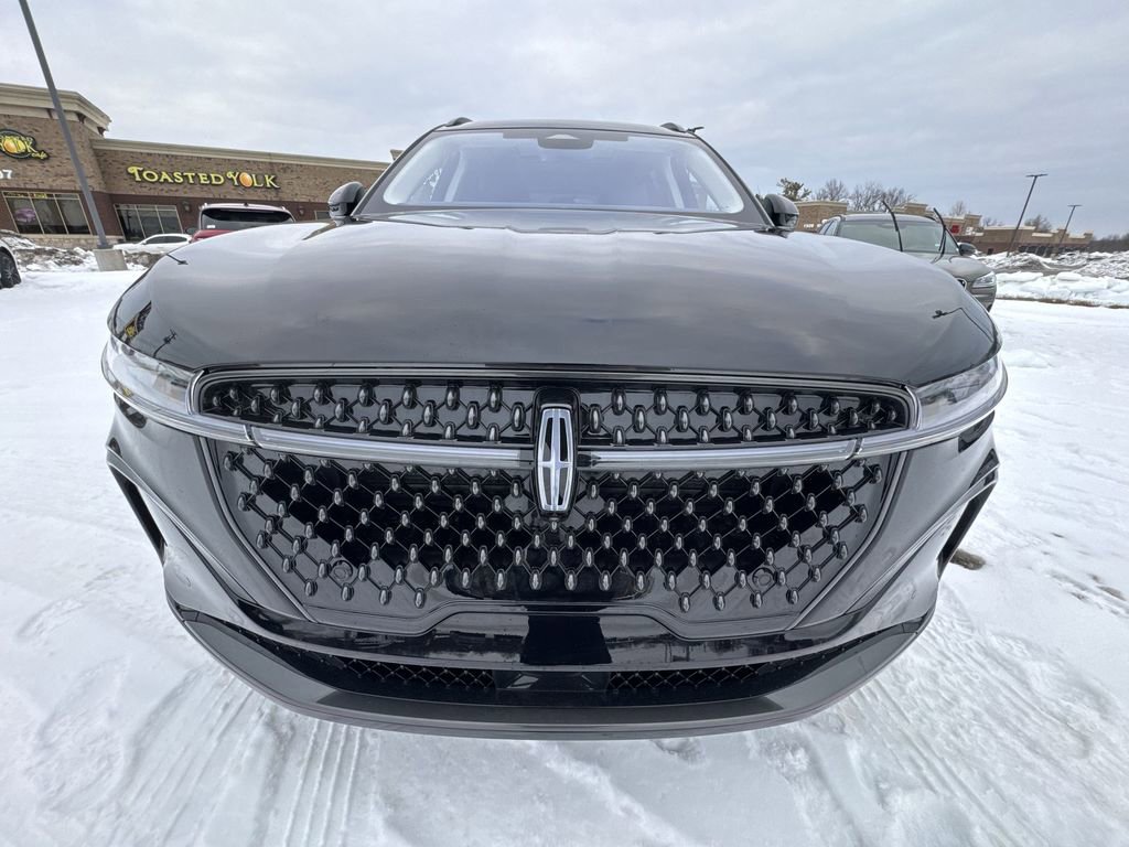 New 2026 Lincoln Nautilus Reserve w/ Jet Appearance Package image 27