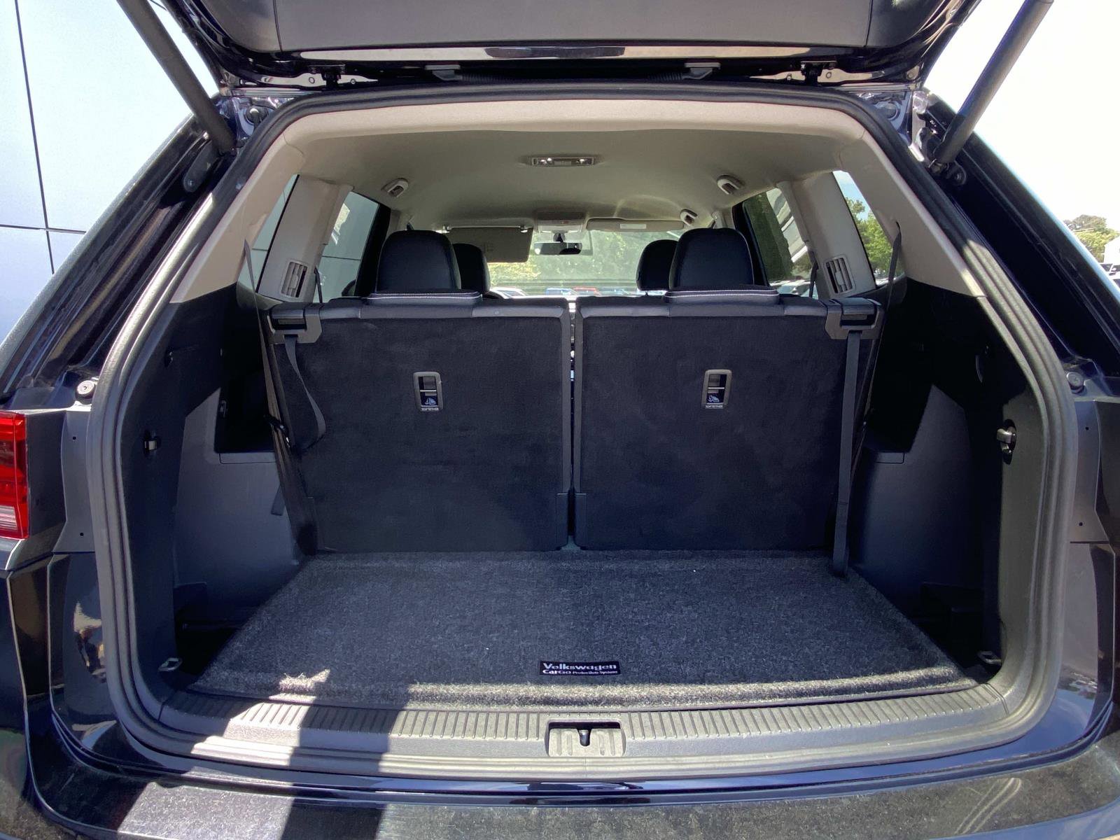 Used 2022 Volkswagen Atlas SE FWD image 8