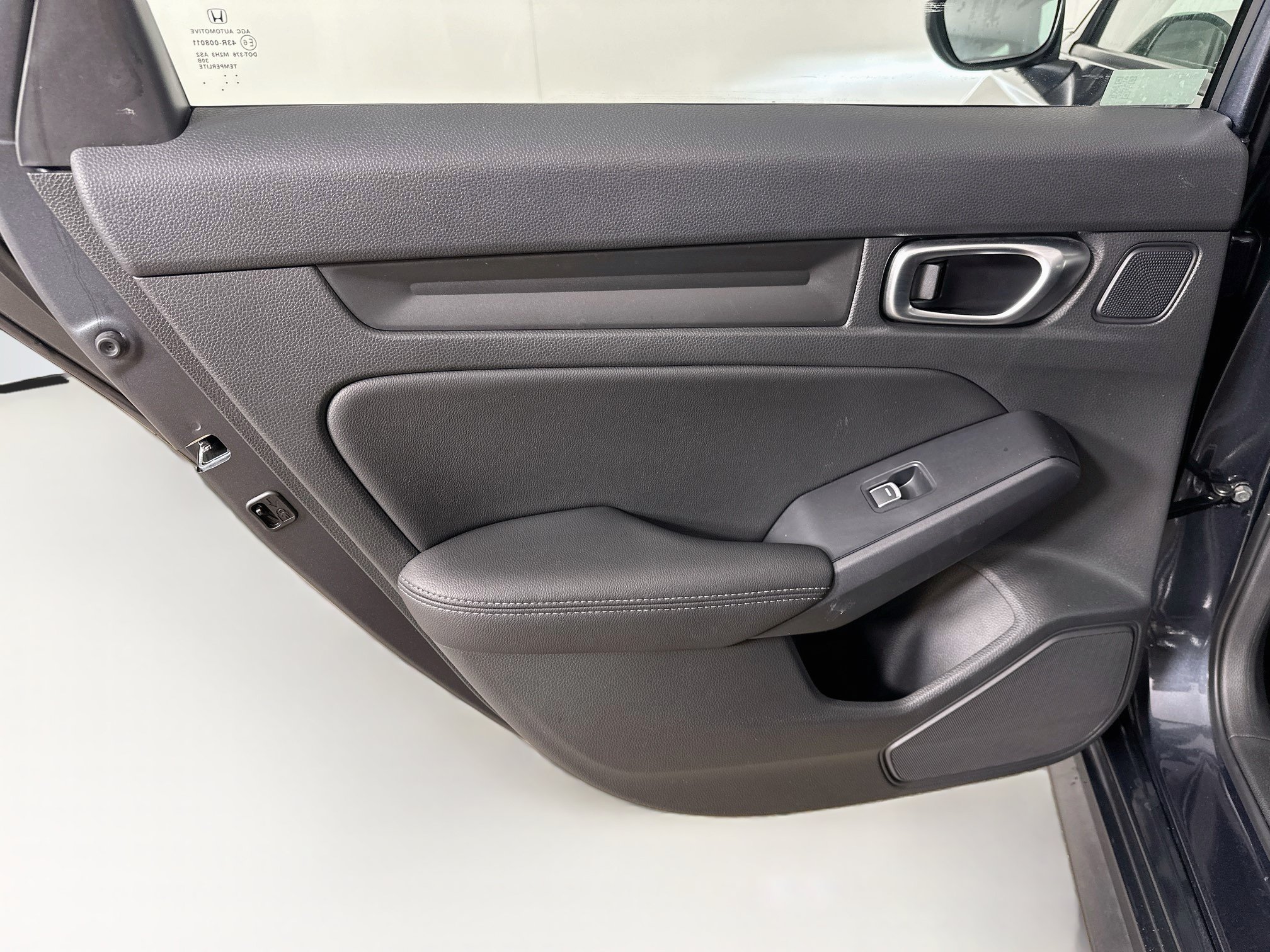 Used 2024 Honda Civic EX-L image 26