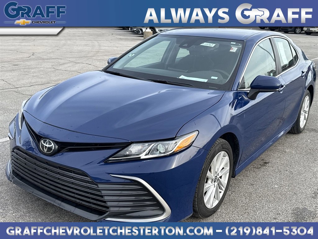 Used 2023 Toyota Camry LE image 1