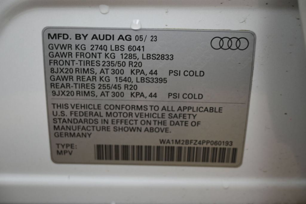 Used 2023 Audi Q4 e-tron Prestige AWD/4WD image 40