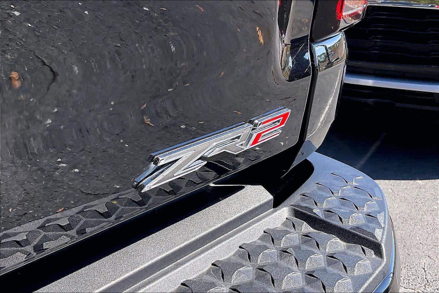 Certified 2024 Chevrolet Colorado ZR2 w/ ZR2 Convenience Package III image 9