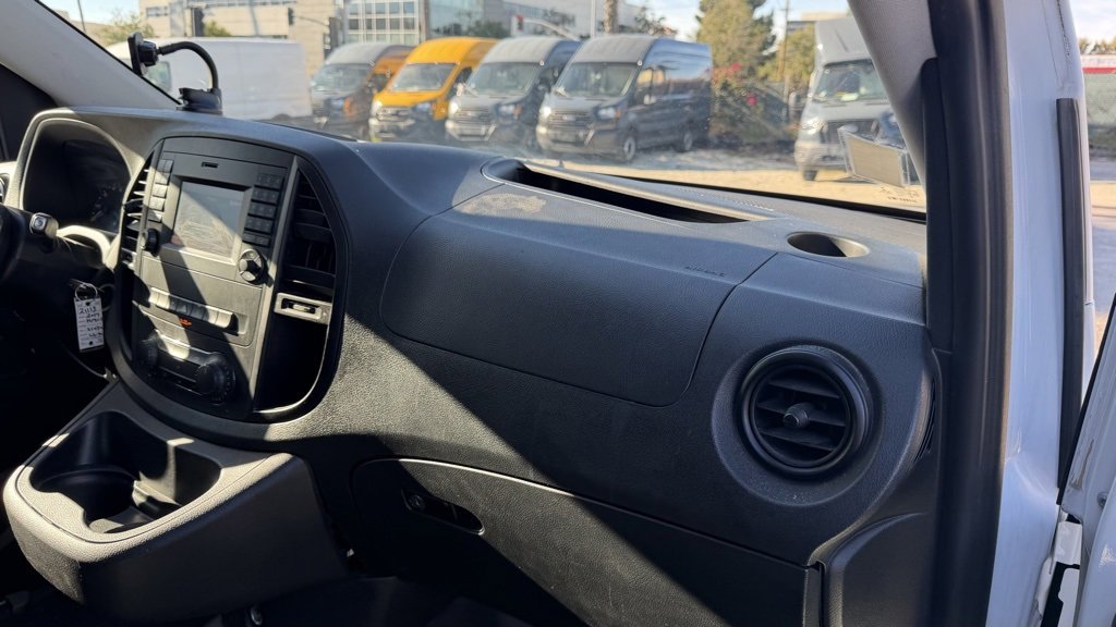 Used 2017 Mercedes-Benz Metris image 10