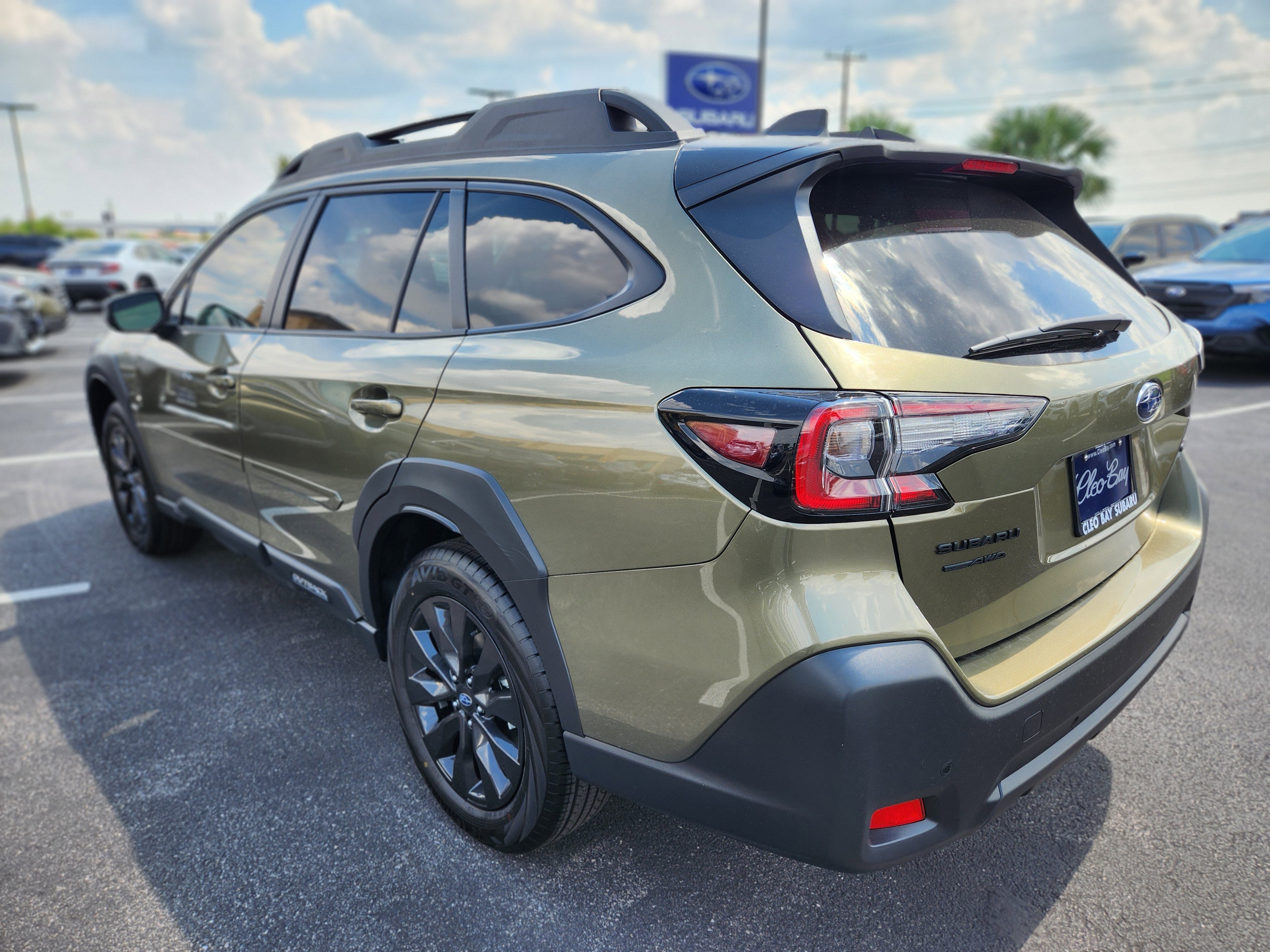 New 2025 Subaru Outback Onyx Edition XT image 5