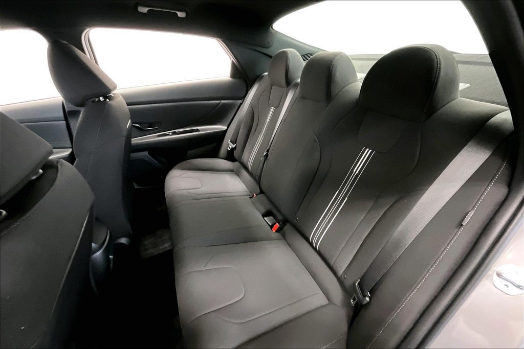 Certified 2025 Hyundai Elantra Sport FWD image 27