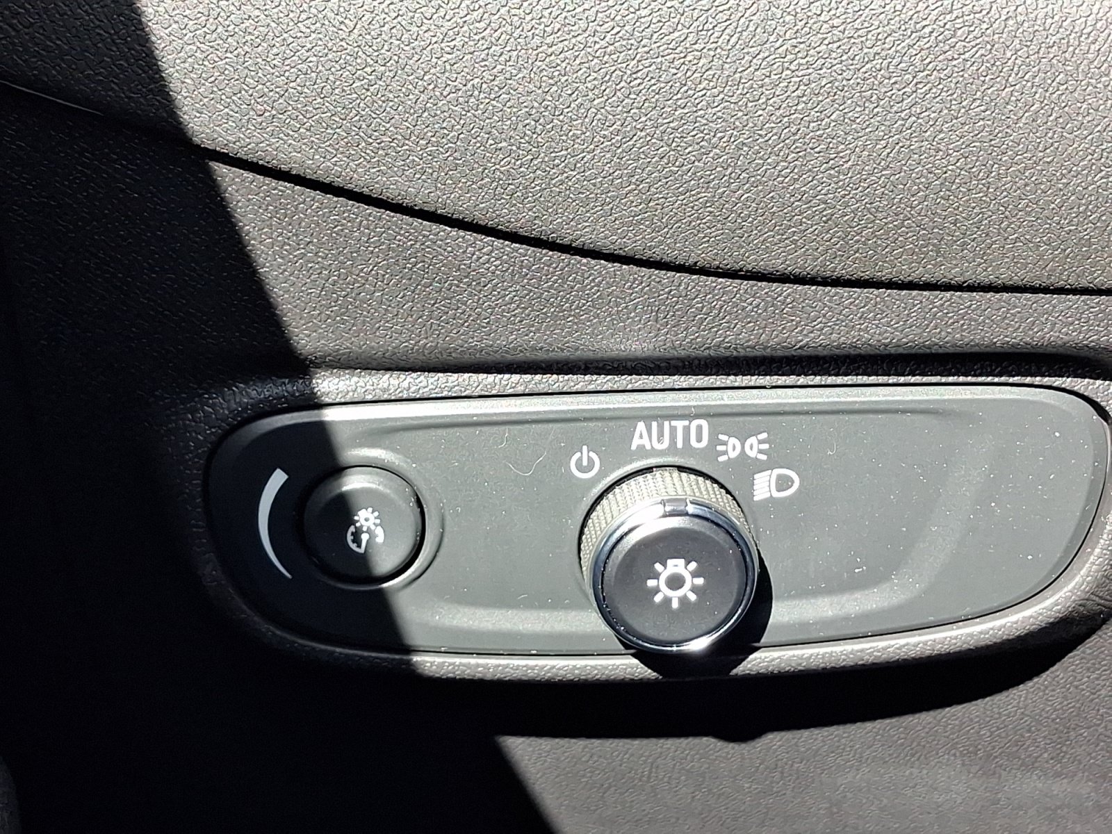 Used 2024 Chevrolet Equinox RS AWD/4WD image 29