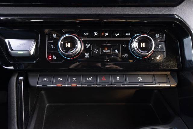 Used 2024 GMC Sierra 1500 AT4 w/ Technology Package image 25