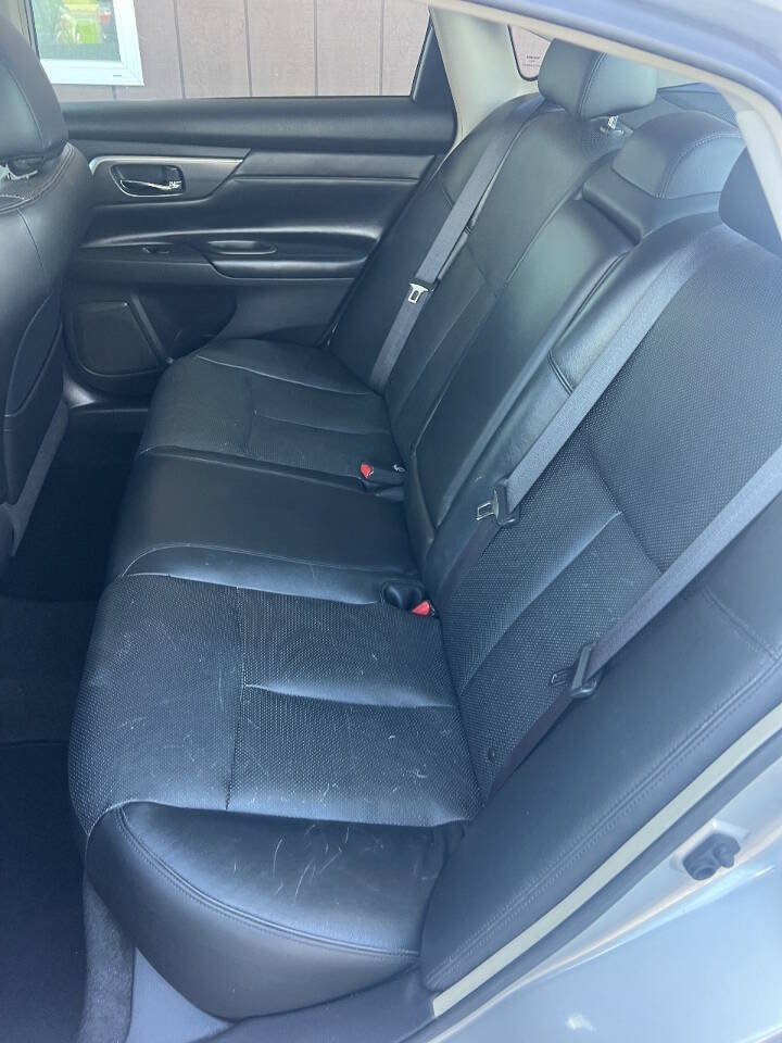 Used 2013 Nissan Altima 2.5 SL FWD image 9